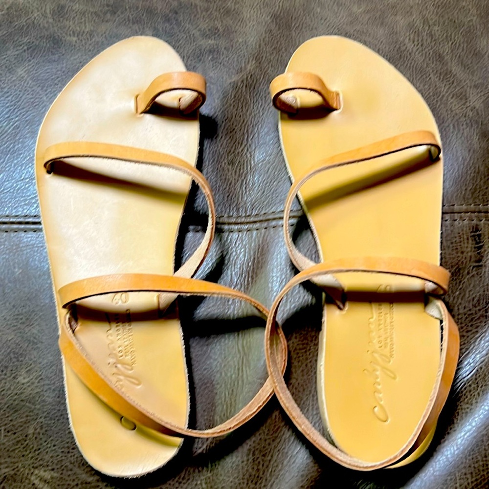 Carly Jean Los Angeles Rhoades Sandals